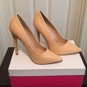 Pointed pump